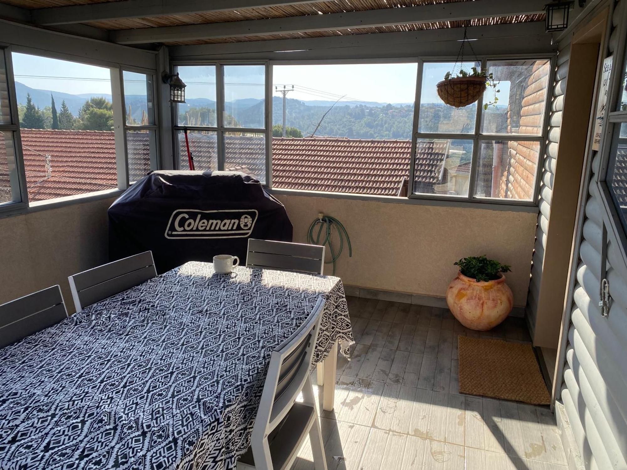 Vila בין יער לים Shelomi Exteriér fotografie